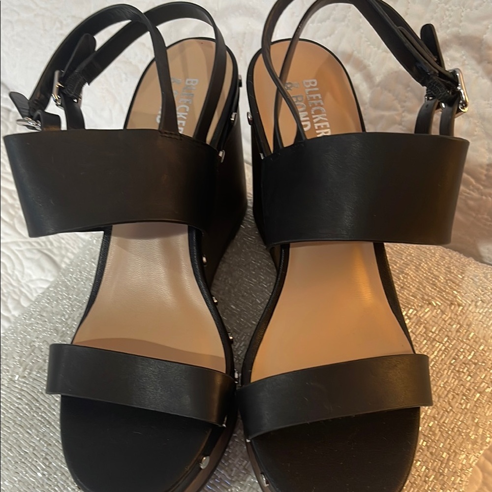 Black Wedge Shoes with Adjustable Straps